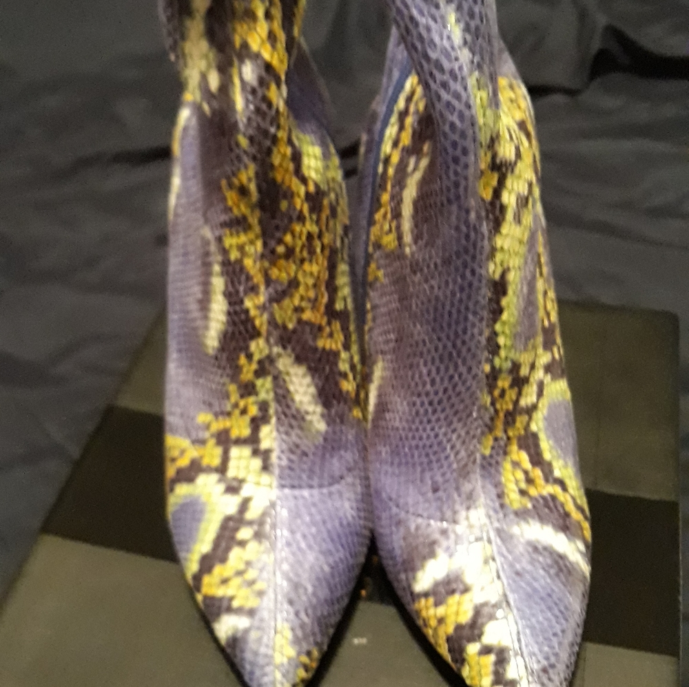 Ankle boots
